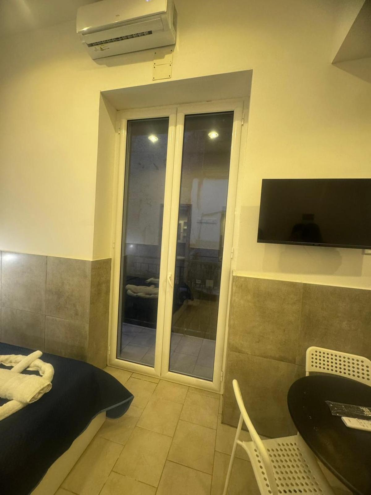 Terrazza Miracoli Napoli Apart otel Dış mekan fotoğraf