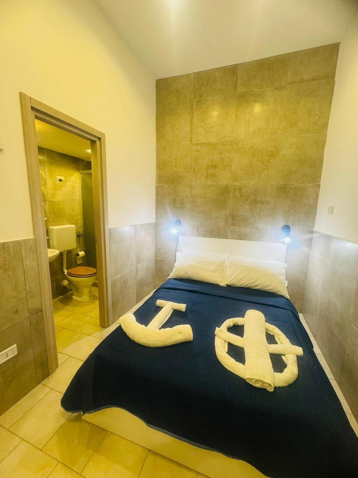 Terrazza Miracoli Napoli Apart otel Dış mekan fotoğraf