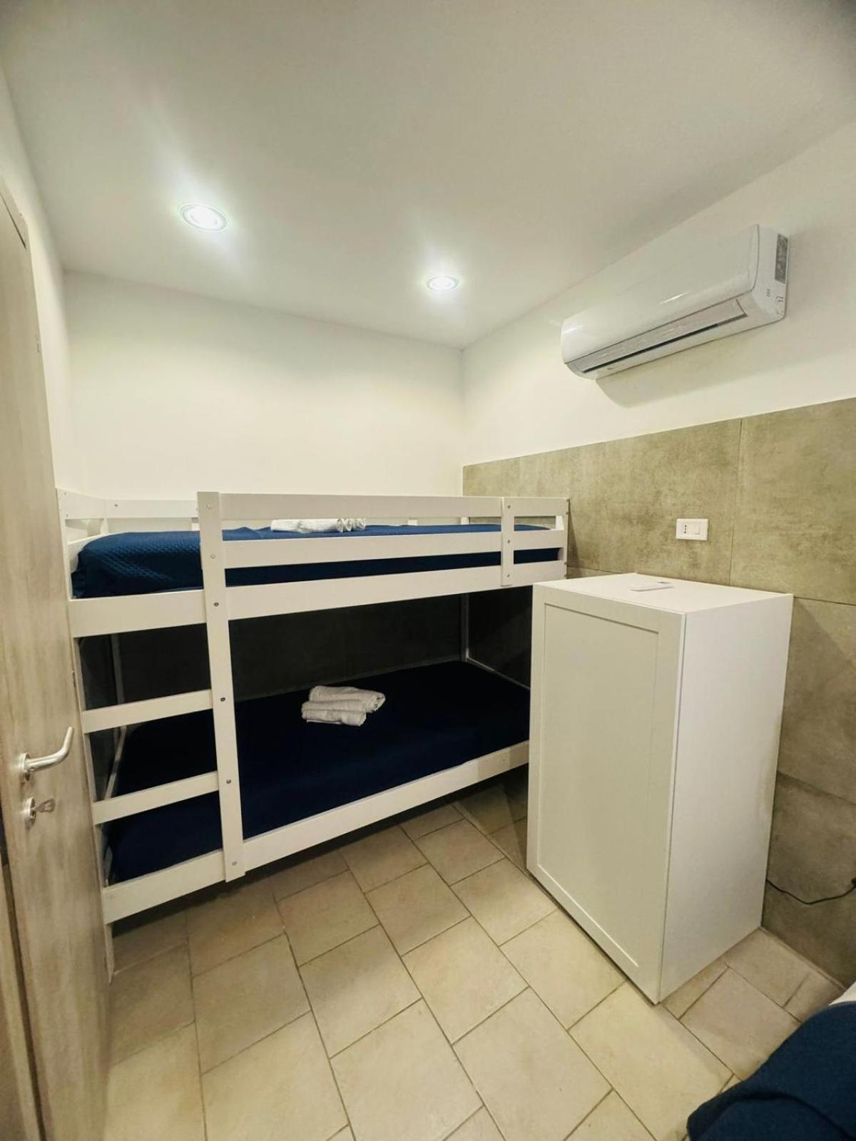 Terrazza Miracoli Napoli Apart otel Dış mekan fotoğraf